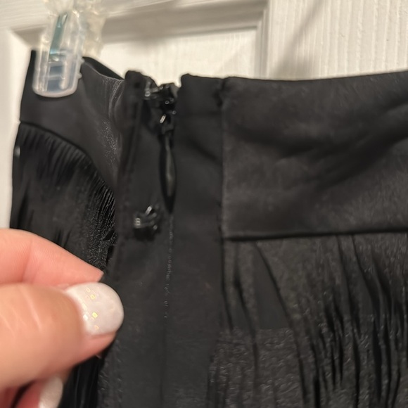 NWT Express black fringe skirt size 0 - Picture 5 of 8